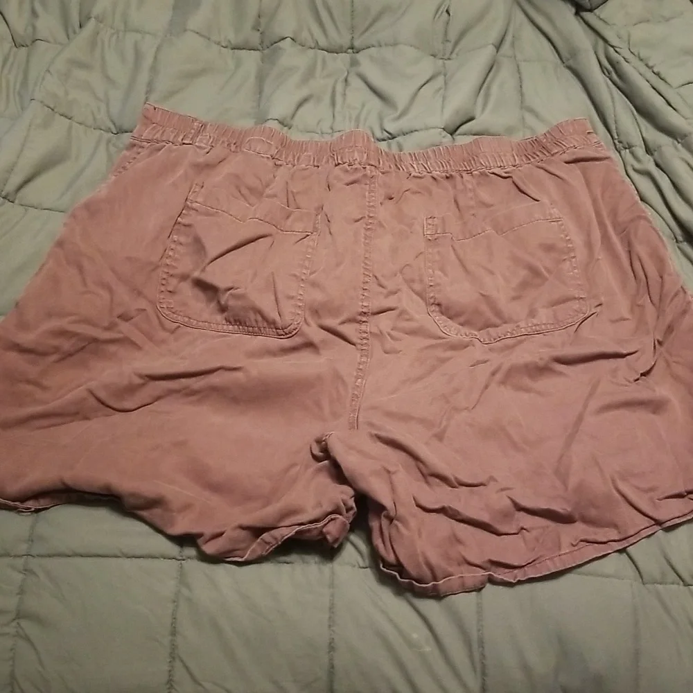 Maurices Women's Purple Cargo Shorts - Picture 2 of 4